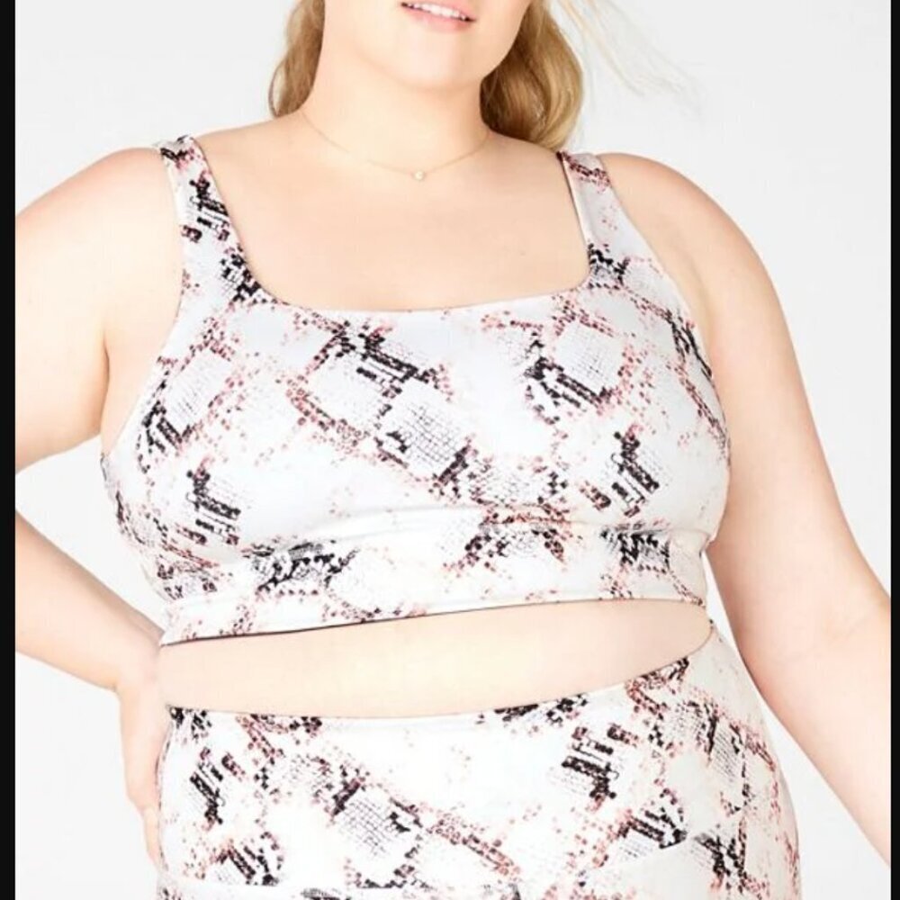 Harlyn Midi Medium Impact Sports Bra fabletics size XXL